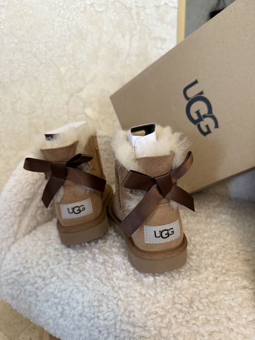 Ugg mini bailey bow 25