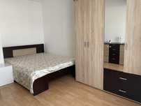 Vand dormitor complet- pat, dulap, comoda