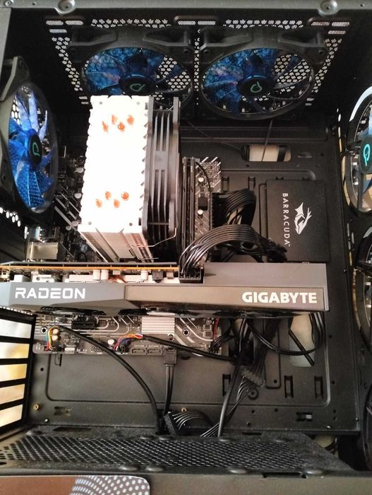 RX 6600 8GB Gigabyte OC Triple Fan cu garantie la eMag