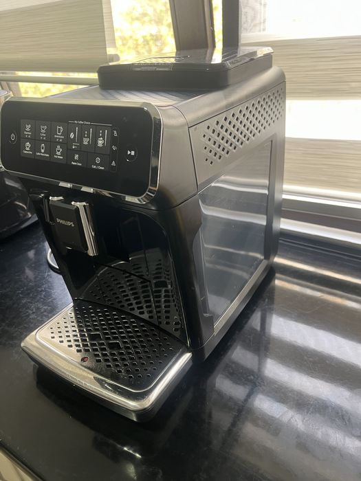 Espressor philips  EP 3241 LatteGo