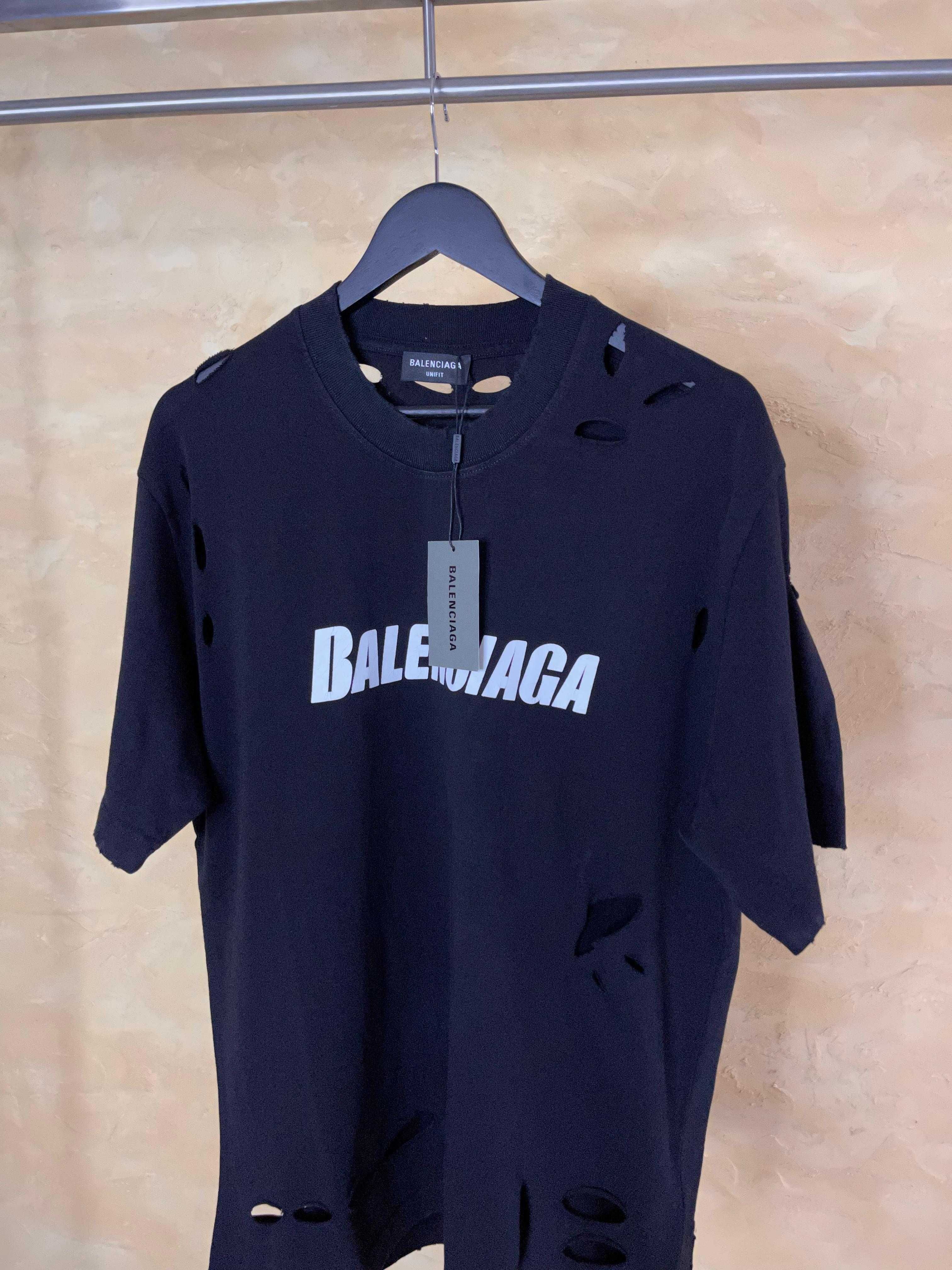 Tricou Balenciaga - Calitate Premium