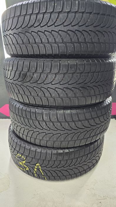 BRIDGESTONE Blizzak LM80 evo 225/60/17
