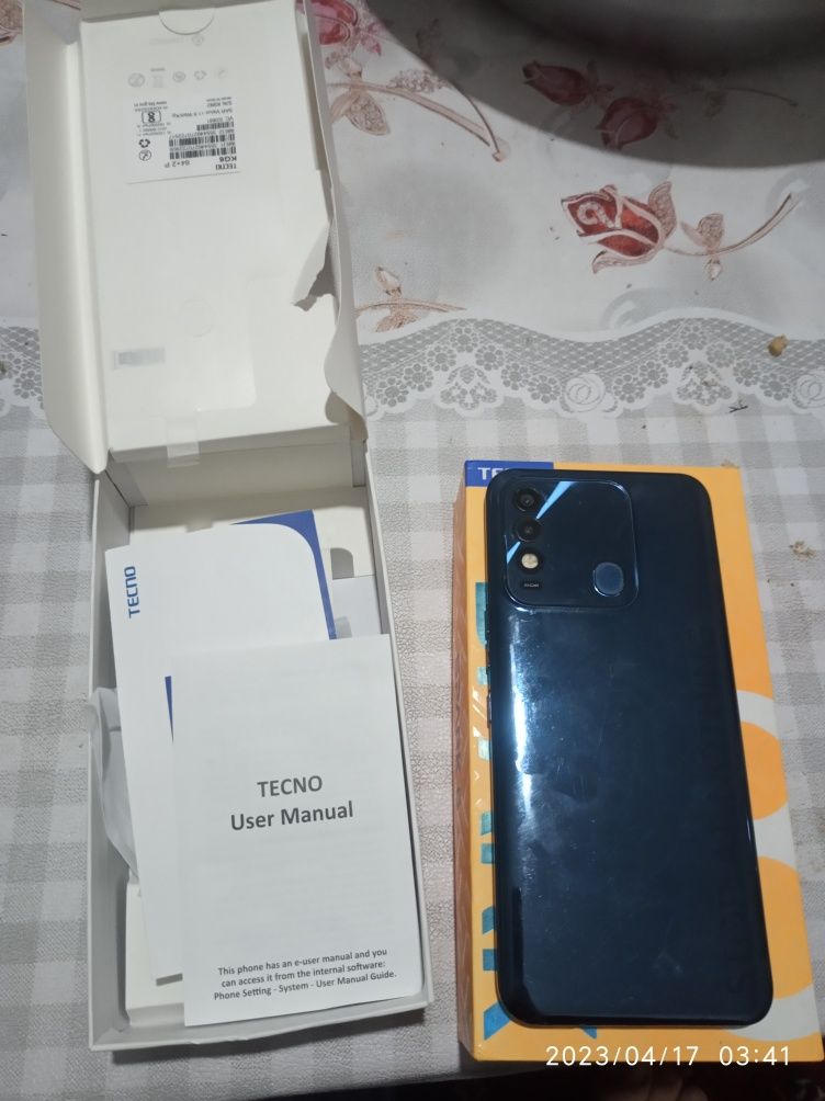 Tecno spark 8 64 gb