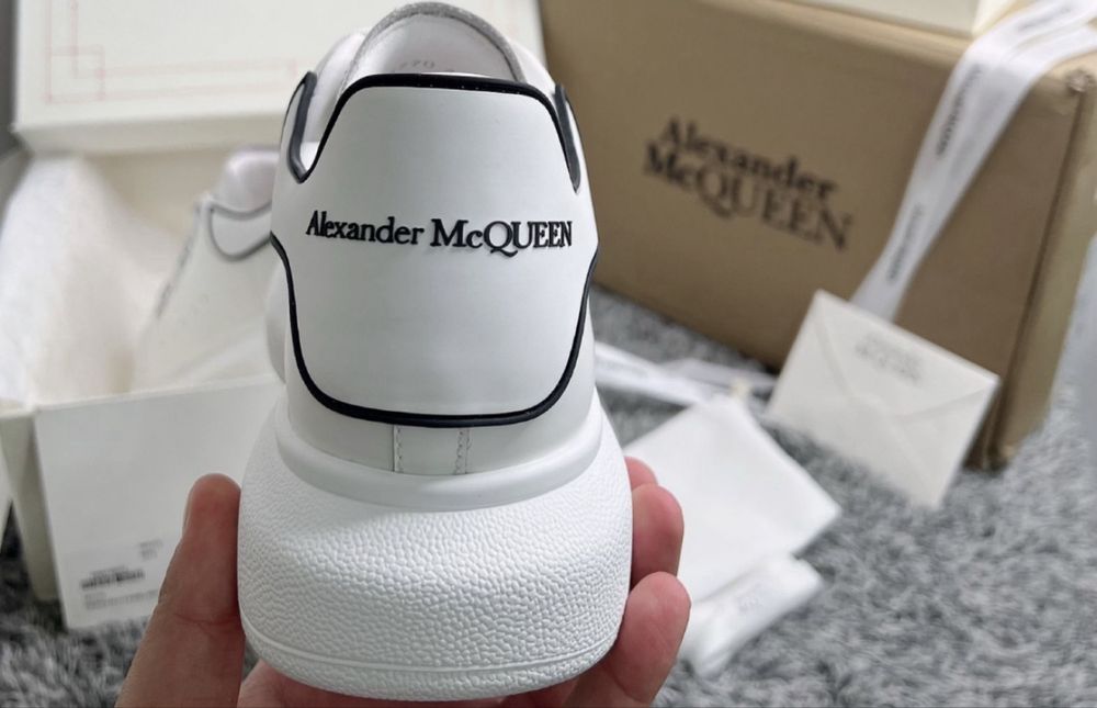 Adidasi Alexander Mcqueen Exposy albi/negri piele naturala