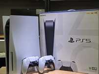 Sony PS5, состояние новое, 2 диска в подарок, 0730/10