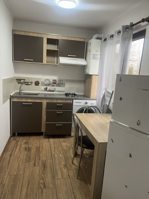 Casă de închiriat!