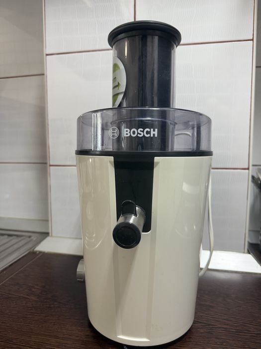 Storcator de fructe bosch