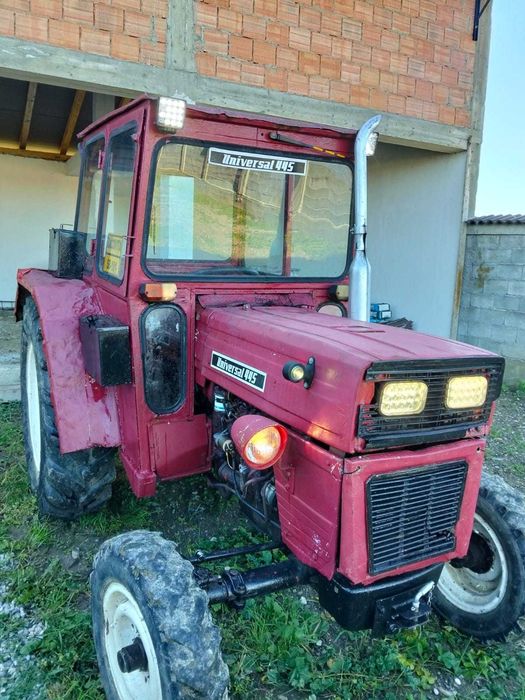 Vând Universal455