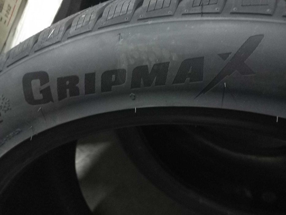 275 40 21 Anvelope iarna noi GripMax SureGrip Yokohama Blue 315 35 21