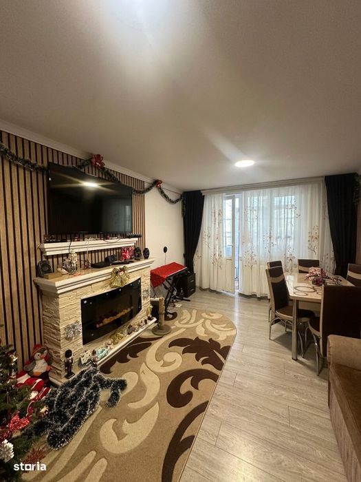 De vanzare 4 camere , boxa , mobilat, utilat