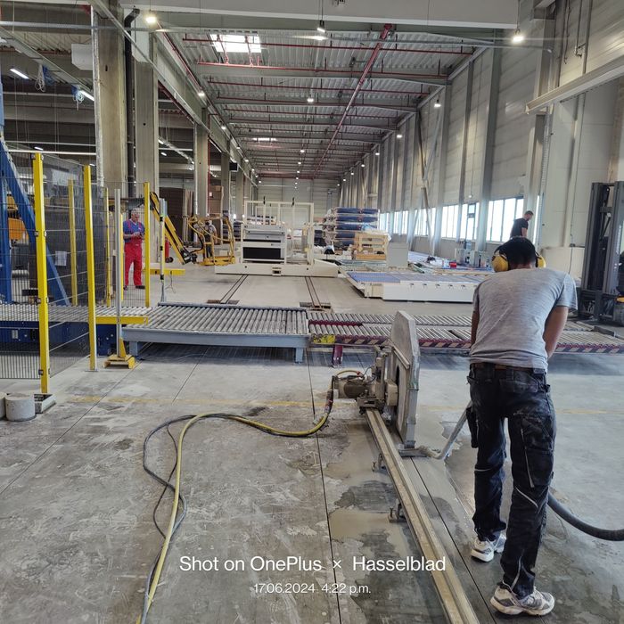 Taiere beton, carotare beton, gauri ventilatie, taiere placa beton