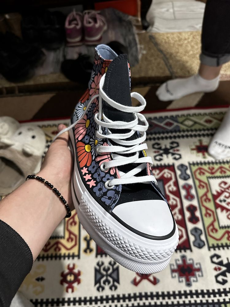 vand converse marimea 39.5