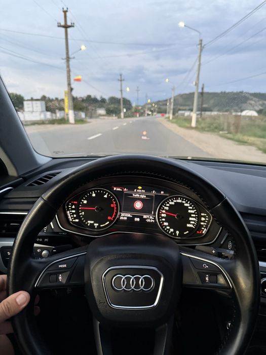 Audi A4 • Euro 6 • Automat • Padele • Hud UP Display • Carlig electric