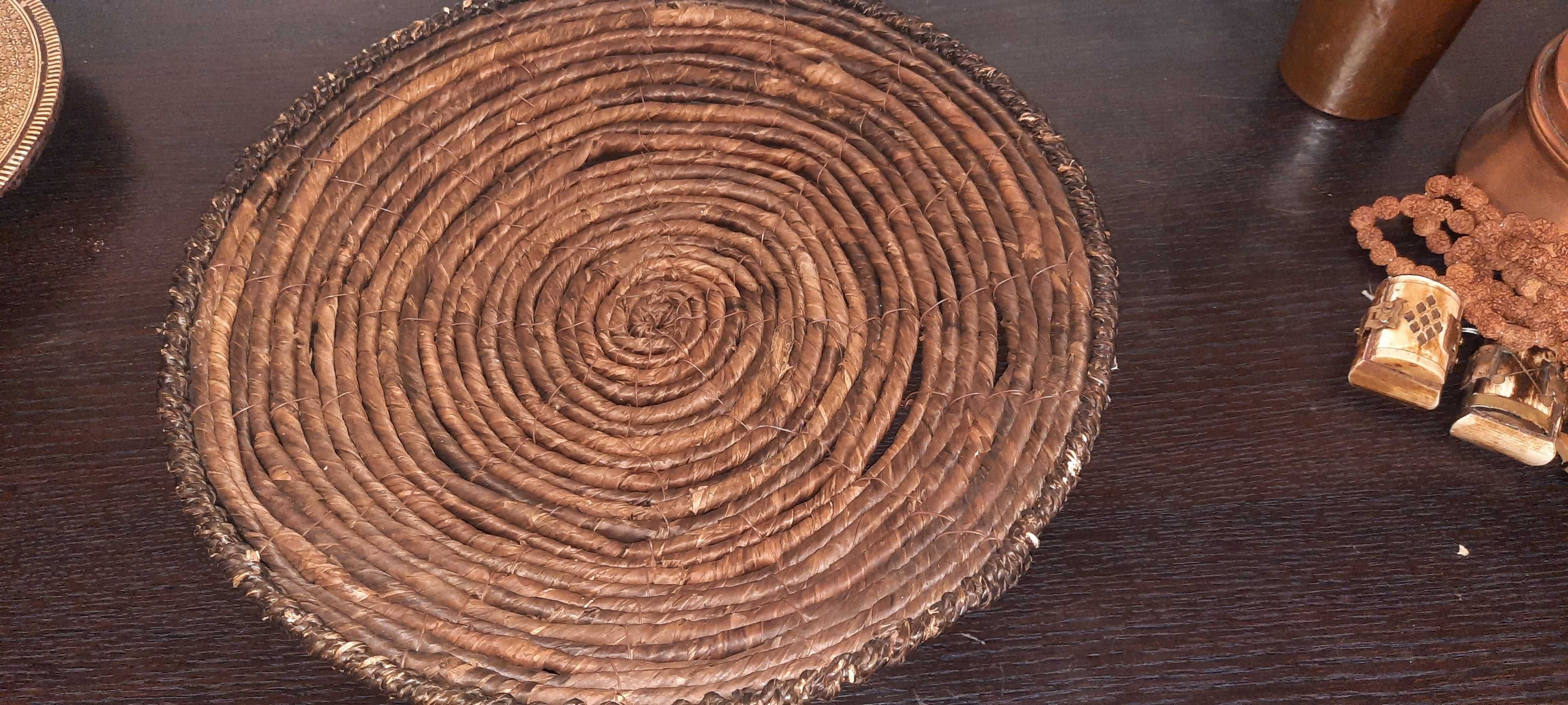 Cos lemn si impletitura Hand Made, oriental Vintage