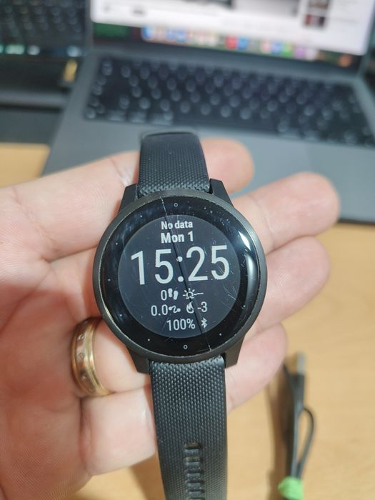 Ceas Garmin VivoActive 4s