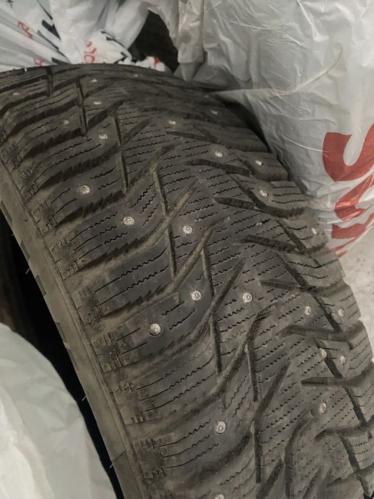 Резина зима сайлун 205*60*р16 в отличном состояние