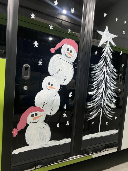 Рисую на стеклах , ойнага расим чизаман