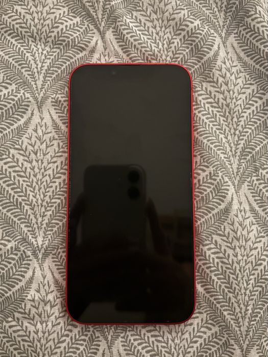 Продавам Iphone 14 256gb