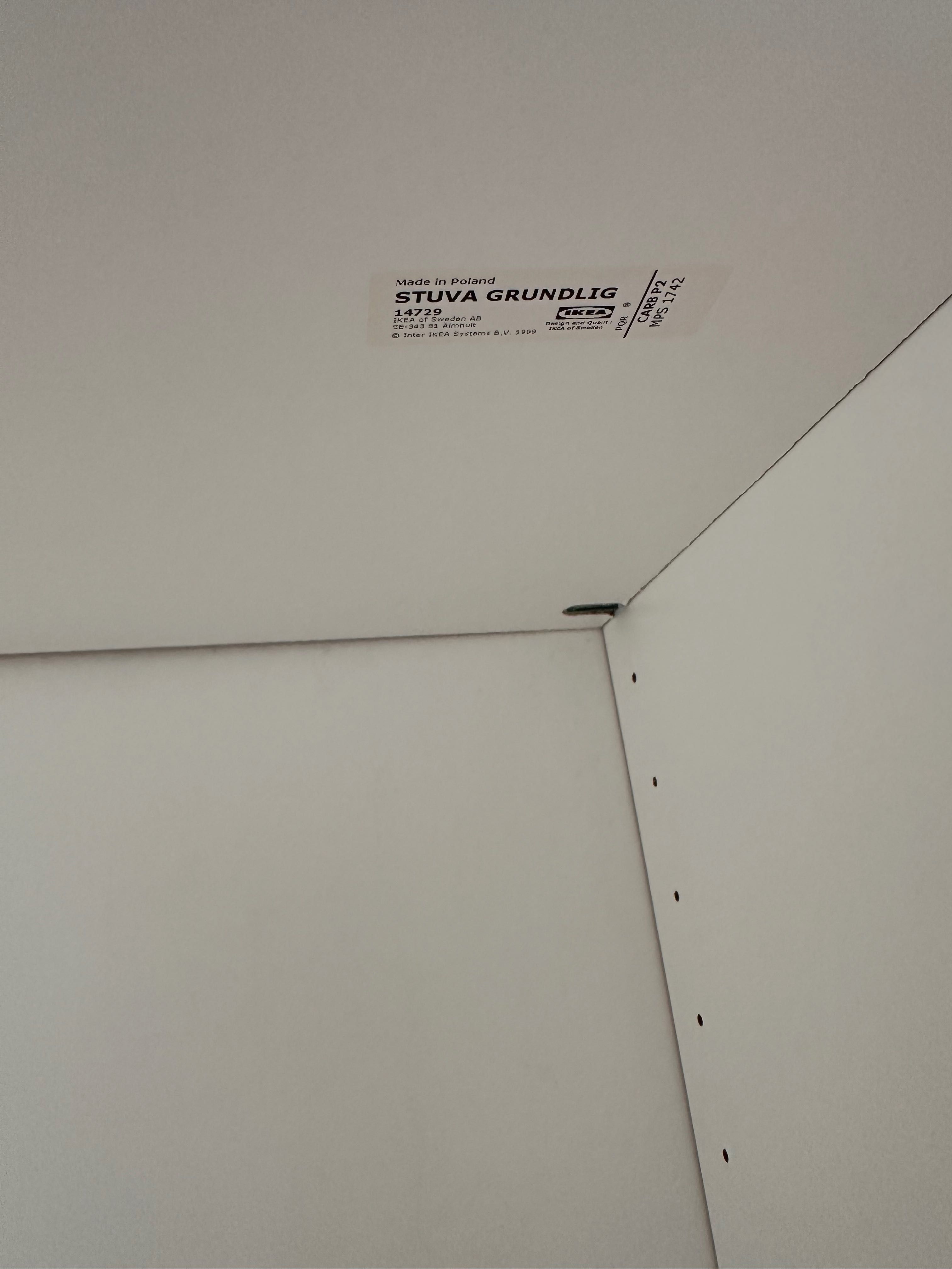 Dulap suspendat Ikea