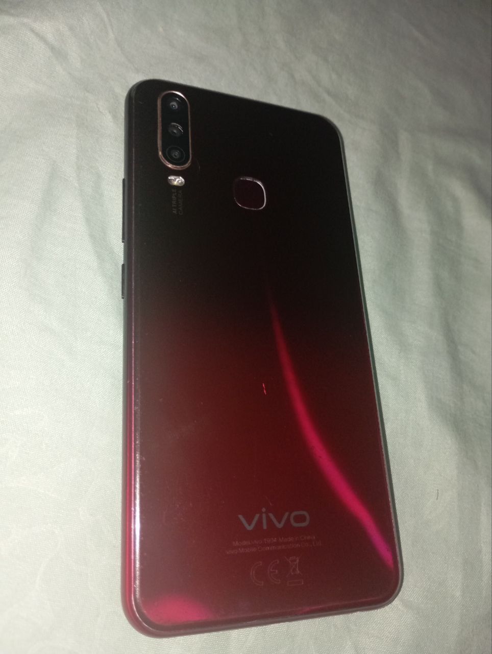 Vivo Y12  holati edeal aybi yuq usta kurmagan