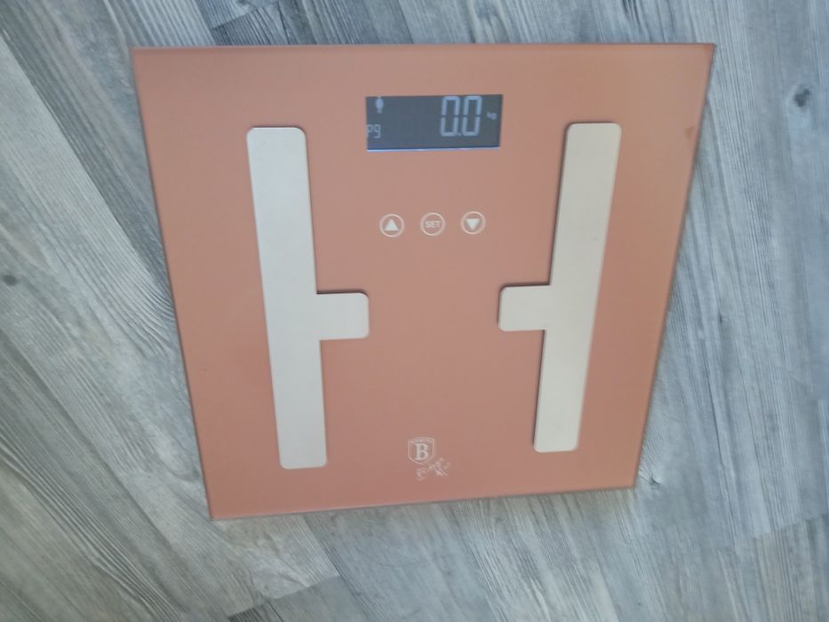 Домашно кантарче с разнообразни функции