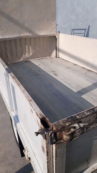 Хитой лабо сотилади