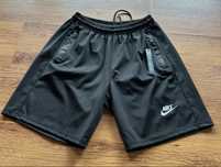 Мъжки,полиамидни,черни къси панталонки Nike с бродирано лого