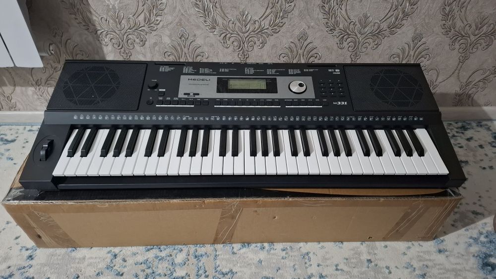 Синтезатор MEDELI 311