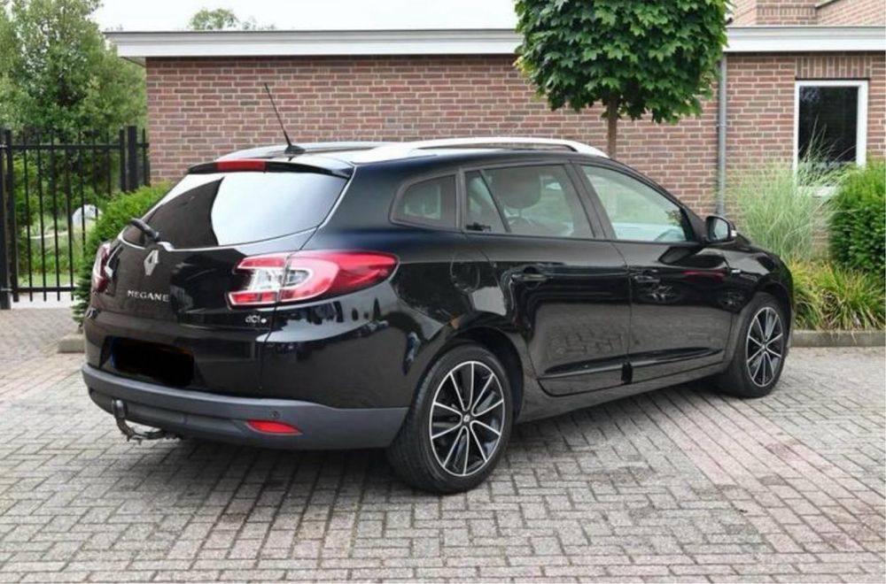 Renault Megane 1.5 dCi Bose Pano/Xenon/Navi/Piele