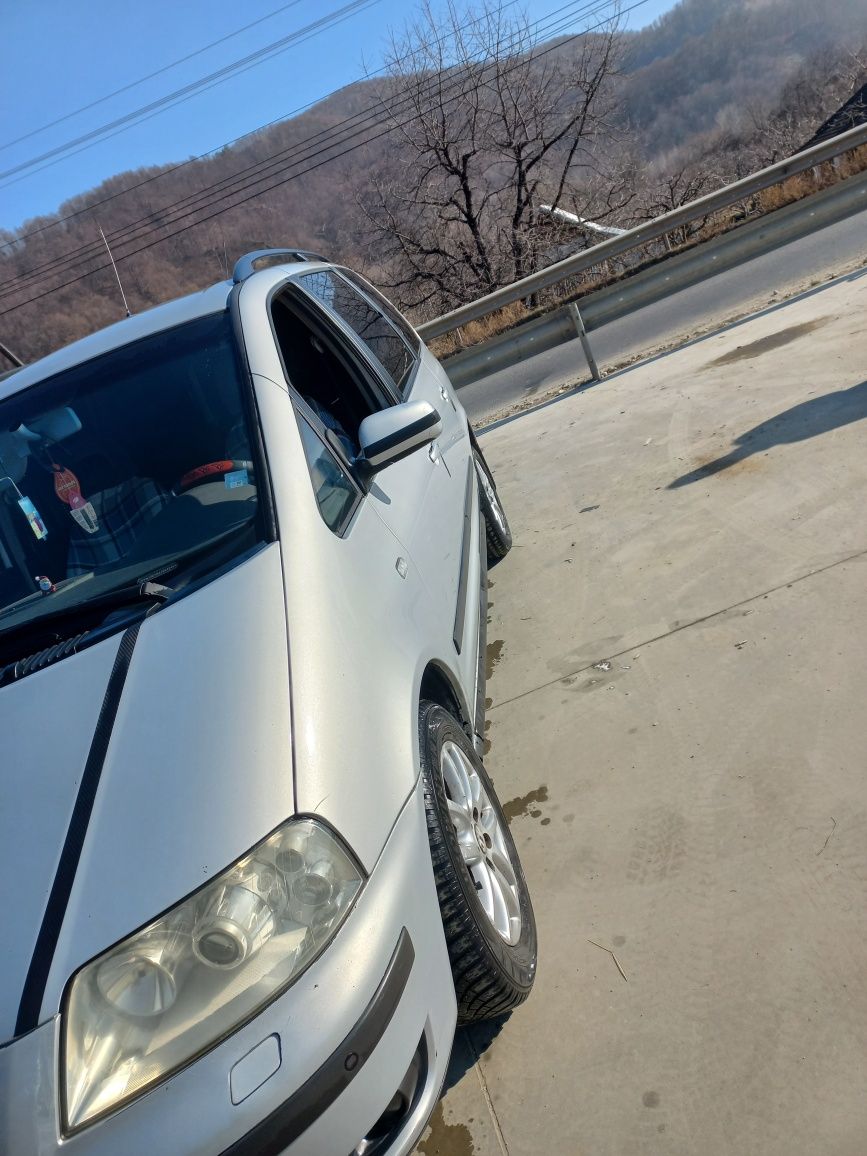 Vând sharan 1.9 TDI