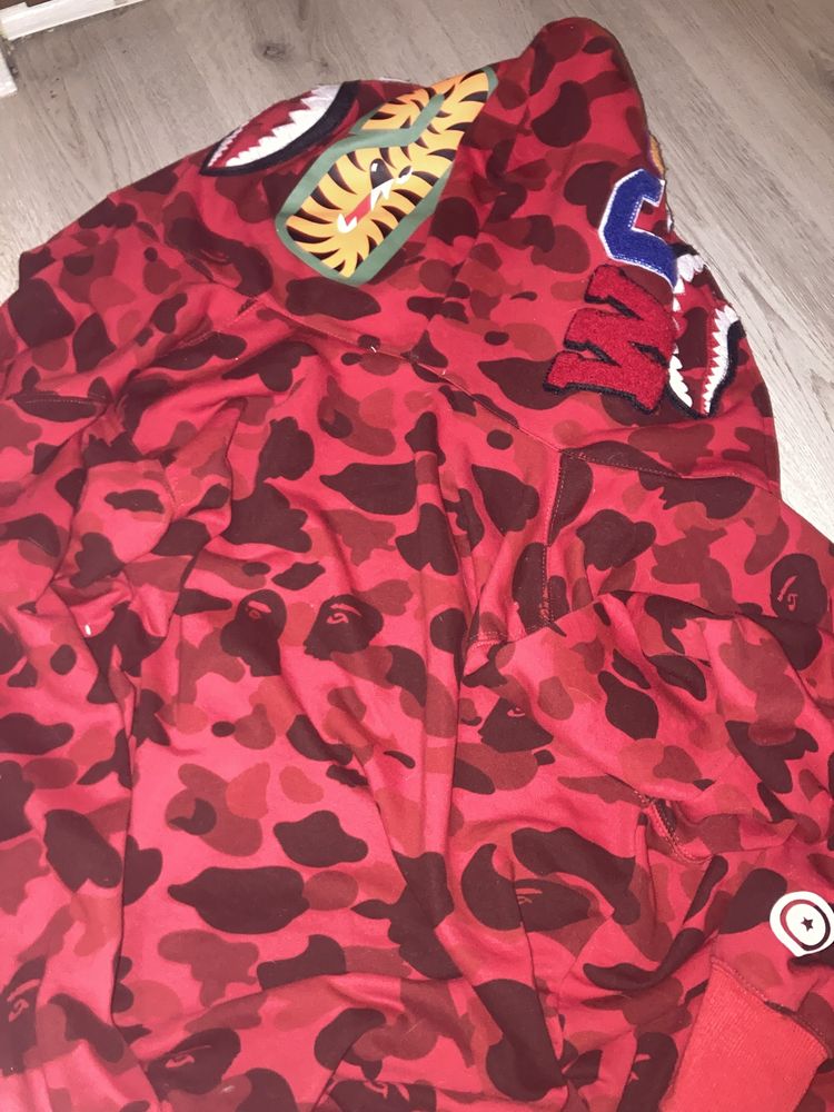 Bape shark оригинален