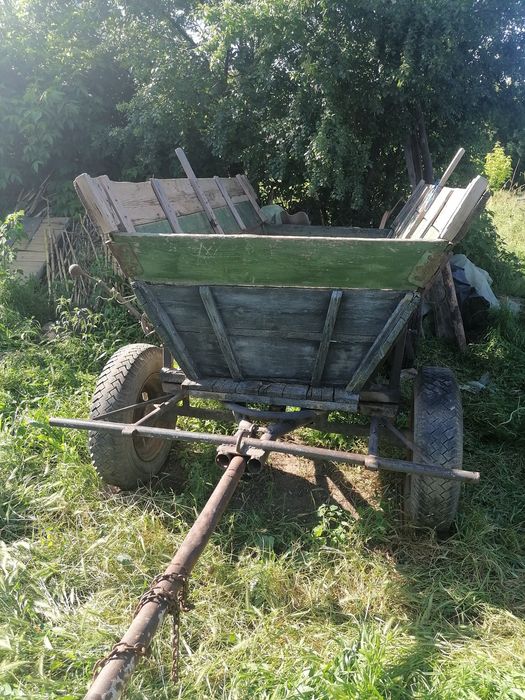 Vand caruta,bine întreținută