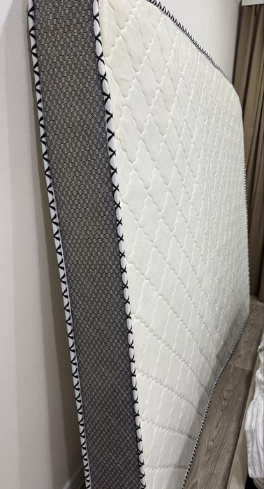 Продам матрас 160х200