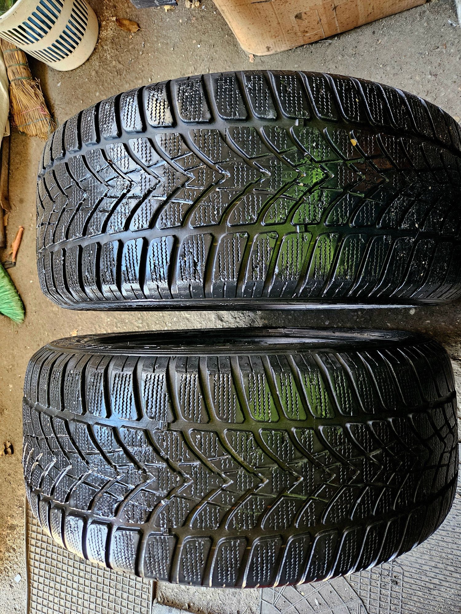 Set 2 cauciucuri 225/50/R17 M&S Dunlop