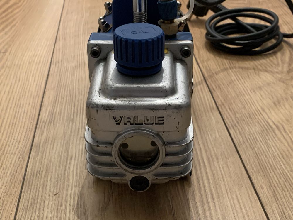 Pompa vacuum Value VH 115N + set manometre