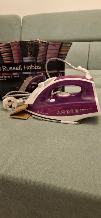 Russell Hobbs Supreme Steam 2400W ютия
