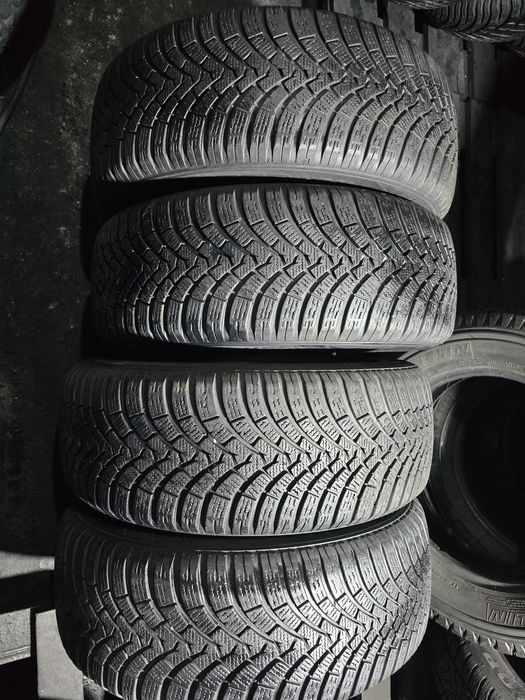 Anvelope 215/60 R16 FALKEN de iarna