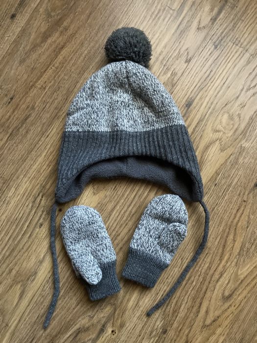 Set Caciula Si Manusi H&M 3-6 luni