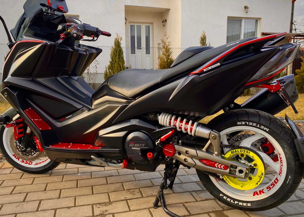 kymco ak 550 2018