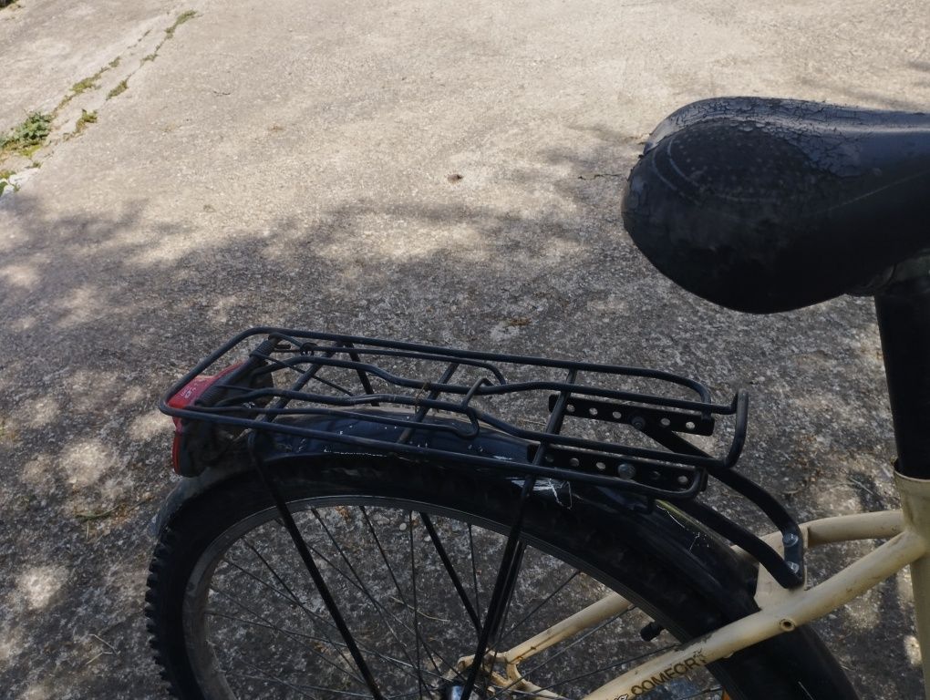 Vând bicicleta pentru adulți/adolescenți, roti de 26