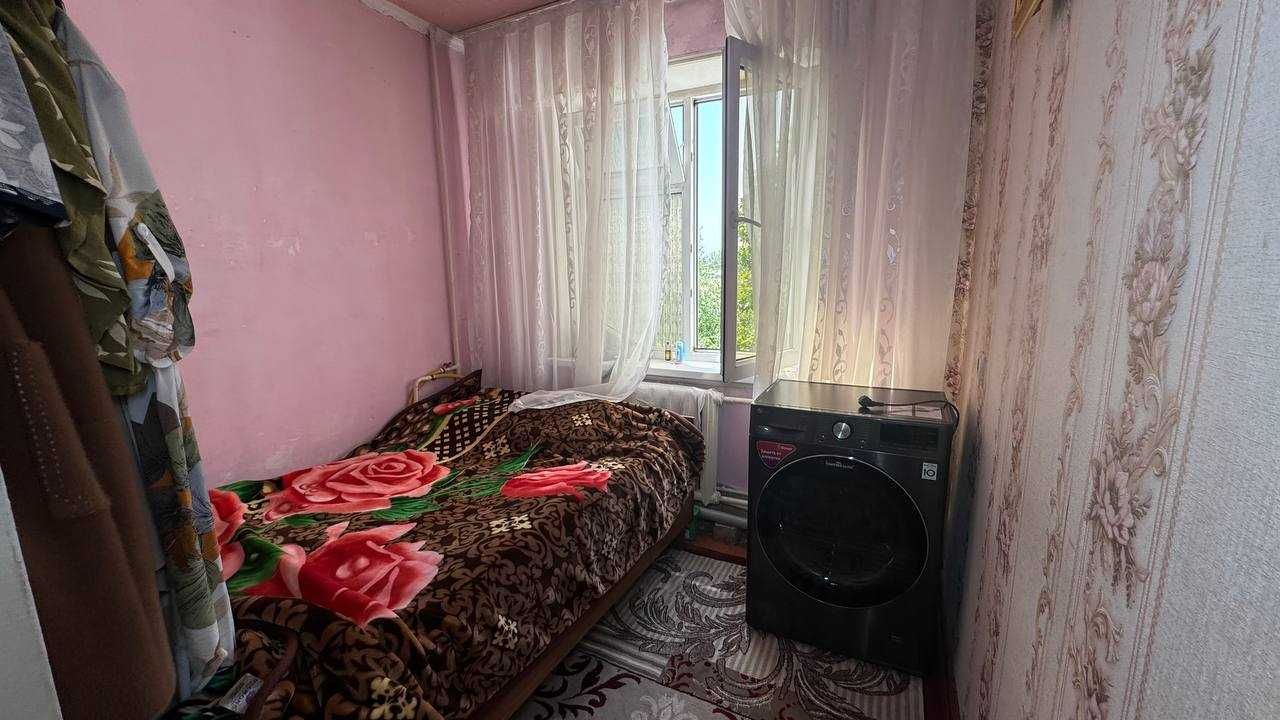 Калениский Ансор кафеси 3 хонали 3 қават квартира сотилади. ID: 285976