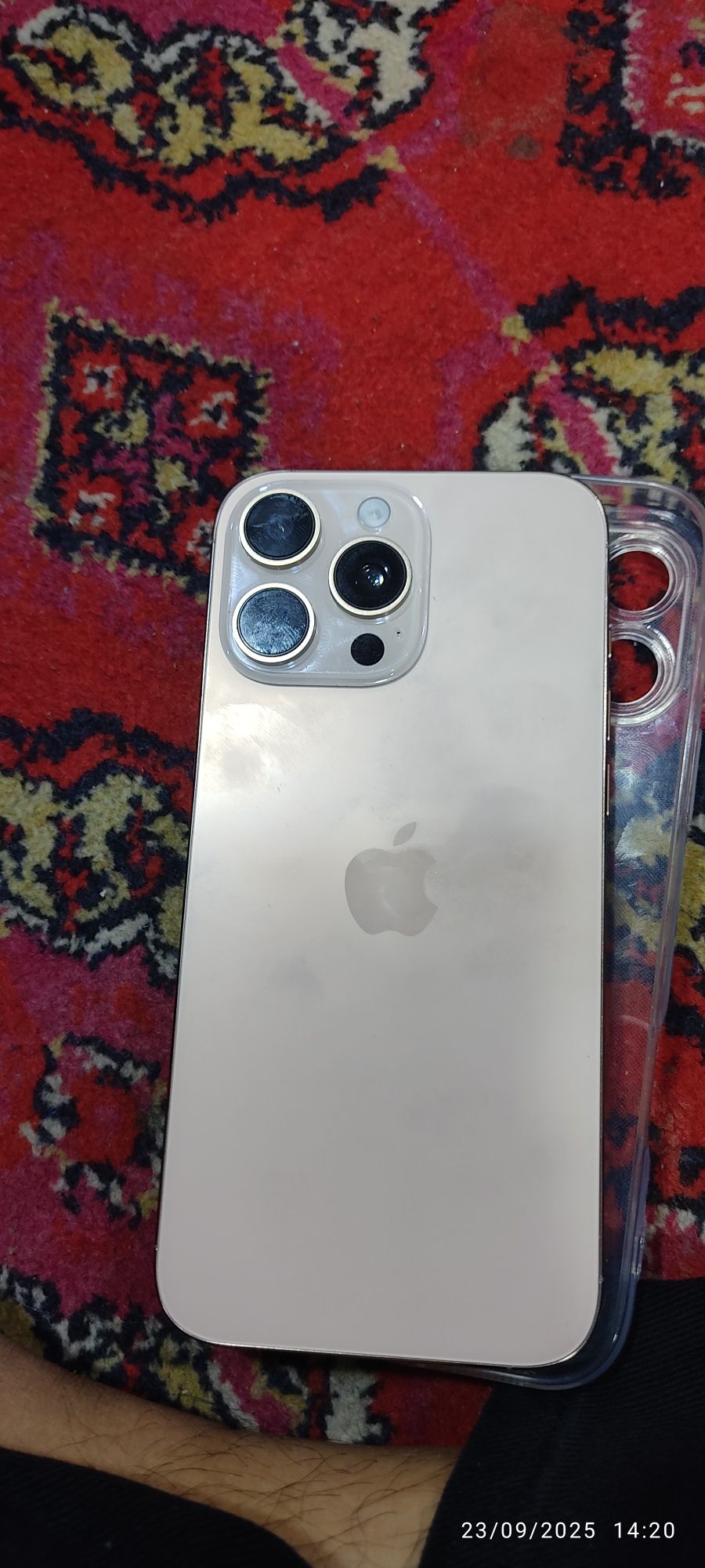 Ayfon 16 pro max dubay variant