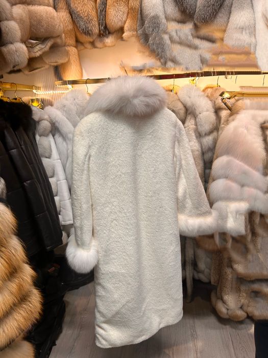 Palton dama blana naturala