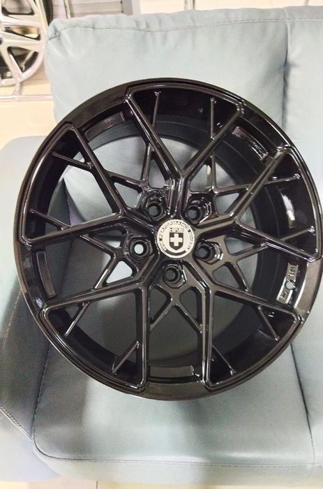 Новые диски R17 HRE