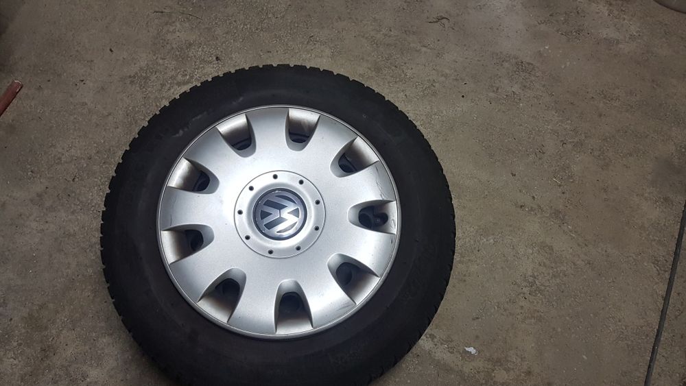 Cauciucuri iarna cu jenti tabla 15 vw