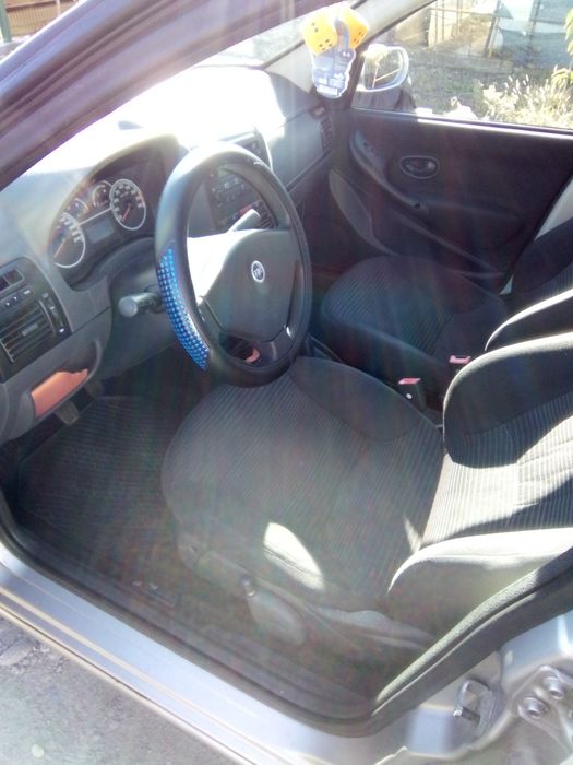 Vînd foarte urgent Fiat albea 1.4 benzină an 2006.euro 4.proprietar.