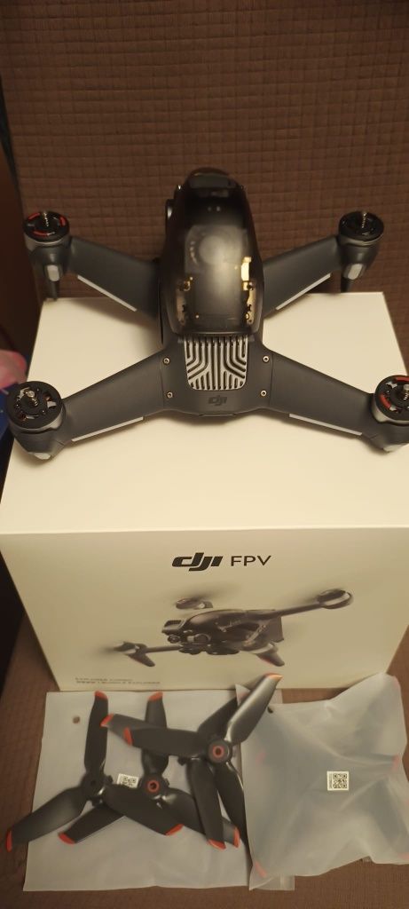 Drona competitie hobby DJI FPV cea mai rapida 140km nouă fără accesori