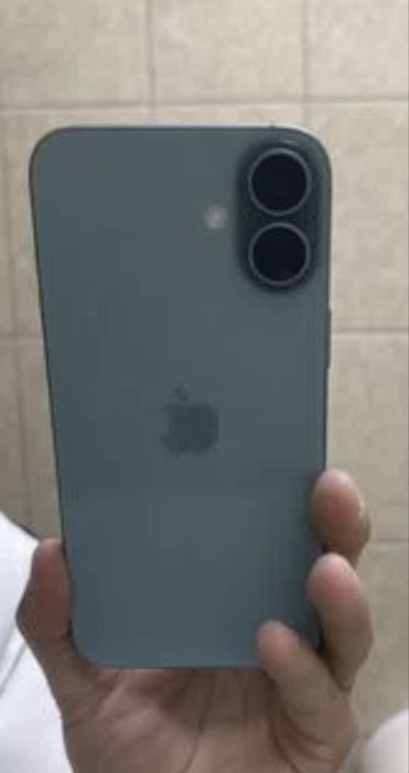 Обменяю Phone 16 Plus на модель по ниже с вашей доплатой.