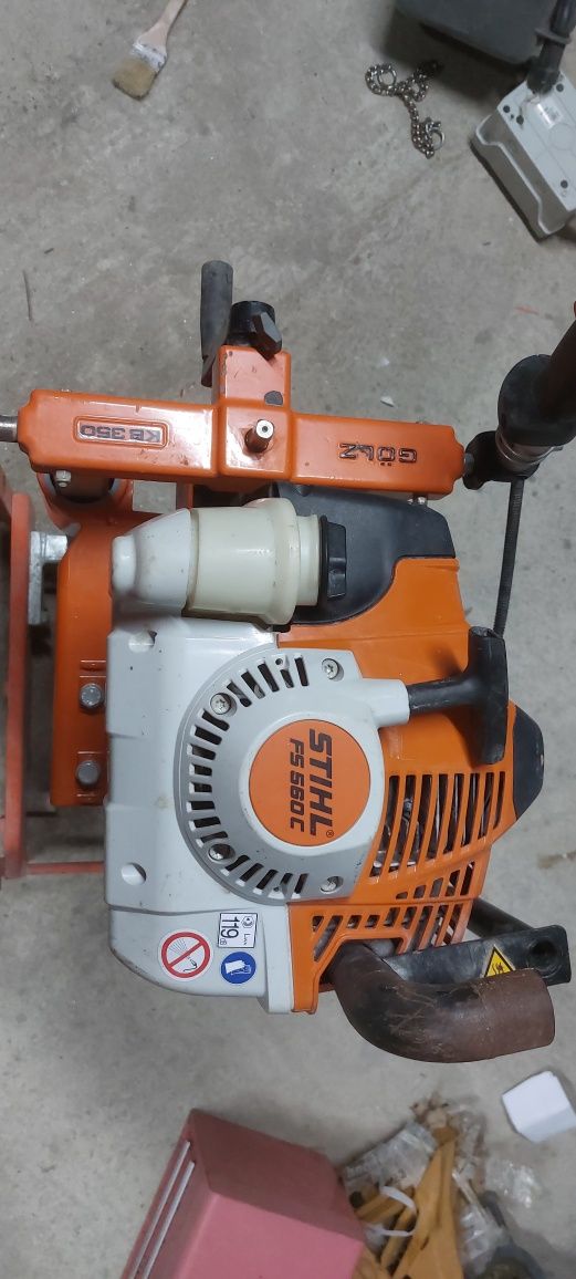 Carota  Stihl FS 560C  Golz