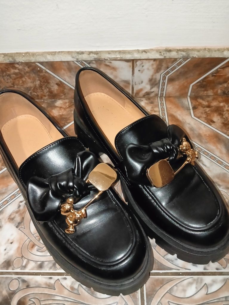 Loafers, mar 40, noi